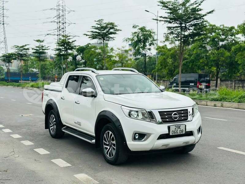 Big with watermark nissan navara none cao bang 47497