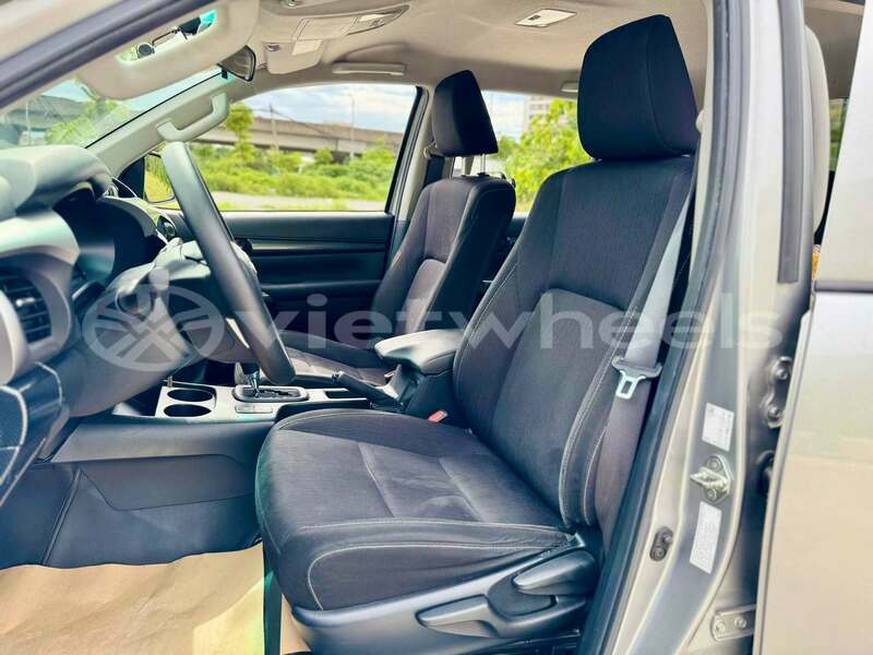 Big with watermark toyota hilux hanoi ha noi 47512
