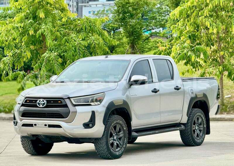 Big with watermark toyota hilux hanoi ha noi 47512