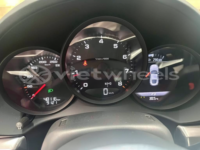 Big with watermark porsche 718 hanoi tp ho chi minh 47532