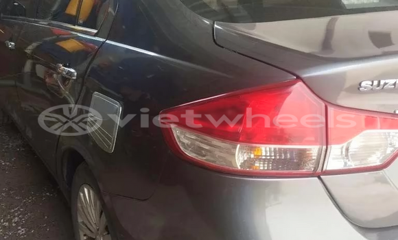 Mua Đã sử dụng Suzuki CIAZ Xe ô tô Mua Đã sử dụng Suzuki CIAZ Xe ô tô