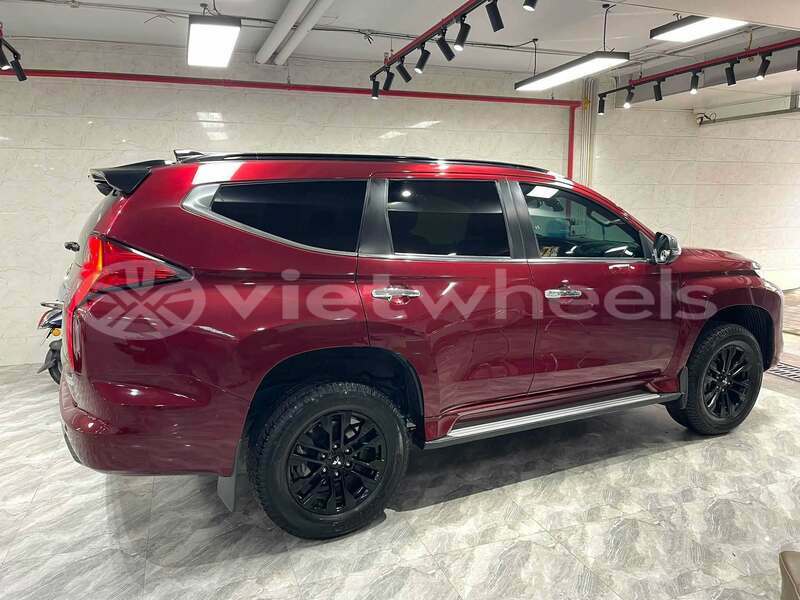 Big with watermark mitsubishi pajero none cao bang 47535