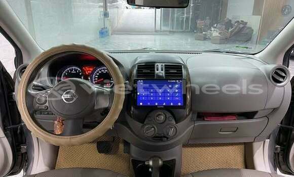 Mua Đã sử dụng Nissan SUNNY Xe ô tô Mua Đã sử dụng Nissan SUNNY Xe ô tô