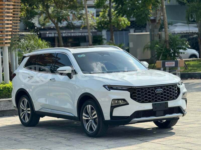 Big with watermark ford territory hanoi gia lai 47563
