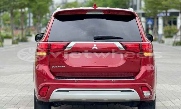Mua Đã sử dụng Mitsubishi Outlander Xe ô tô Mua Đã sử dụng Mitsubishi Outlander Xe ô tô