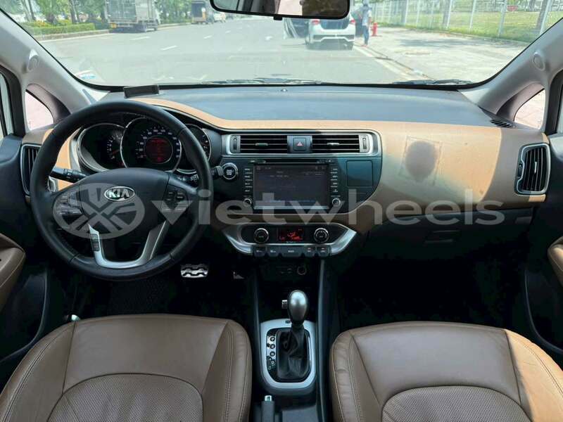 Big with watermark kia rio hanoi can tho 47592