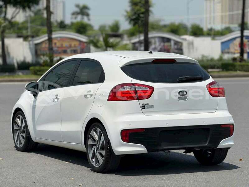 Big with watermark kia rio hanoi can tho 47592
