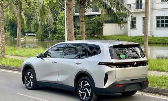 Mua Đã sử dụng Vinfast LUX A2.0 Xe ô tô