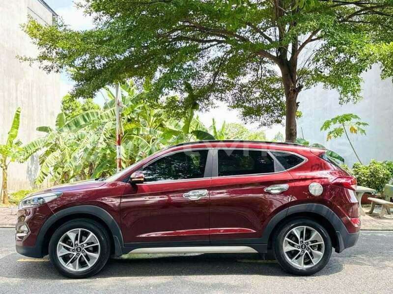 Big with watermark hyundai tucson hanoi hue 47617