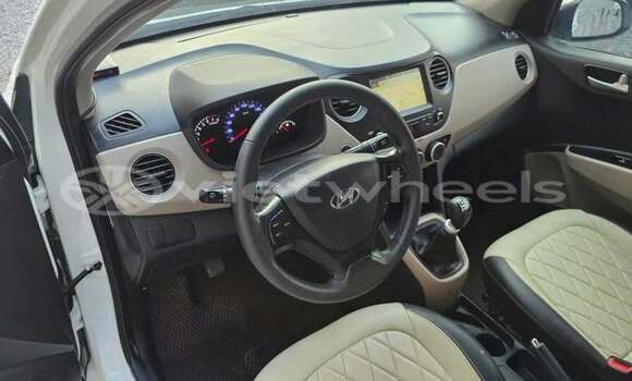 Buy Used Hyundai I10 Car Buy Used Hyundai I10 Car