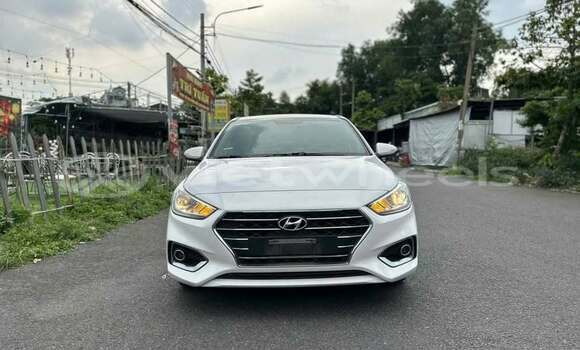 Mua Đã sử dụng Hyundai Accent Xe ô tô Mua Đã sử dụng Hyundai Accent Xe ô tô