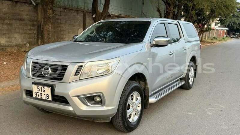 Big with watermark nissan navara ca mau ca mau 47644