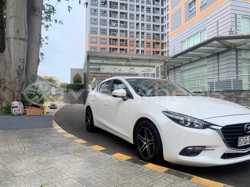 Big with watermark mazda 3 luxury hanoi tp ho chi minh 47653