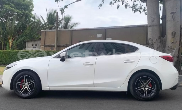 Mua Đã sử dụng Mazda 3 Luxury Xe ô tô Mua Đã sử dụng Mazda 3 Luxury Xe ô tô
