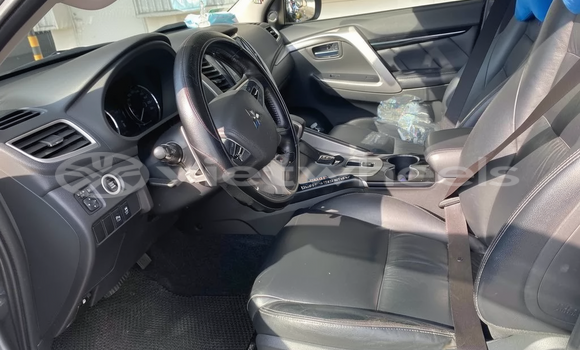 Mua Đã sử dụng Mitsubishi Pajero Sport Xe ô tô Mua Đã sử dụng Mitsubishi Pajero Sport Xe ô tô