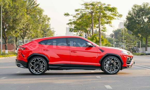 Mua Đã sử dụng Lamborghini Urus Xe ô tô Mua Đã sử dụng Lamborghini Urus Xe ô tô