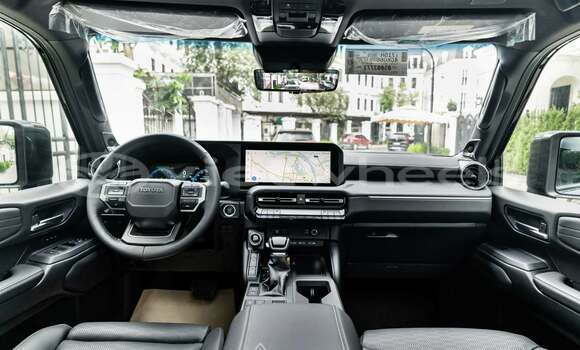 Mua Đã sử dụng Toyota LAND CRUISER Xe ô tô Mua Đã sử dụng Toyota LAND CRUISER Xe ô tô