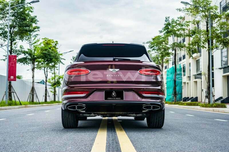Big with watermark bentley bentayga hanoi gia lai 47668