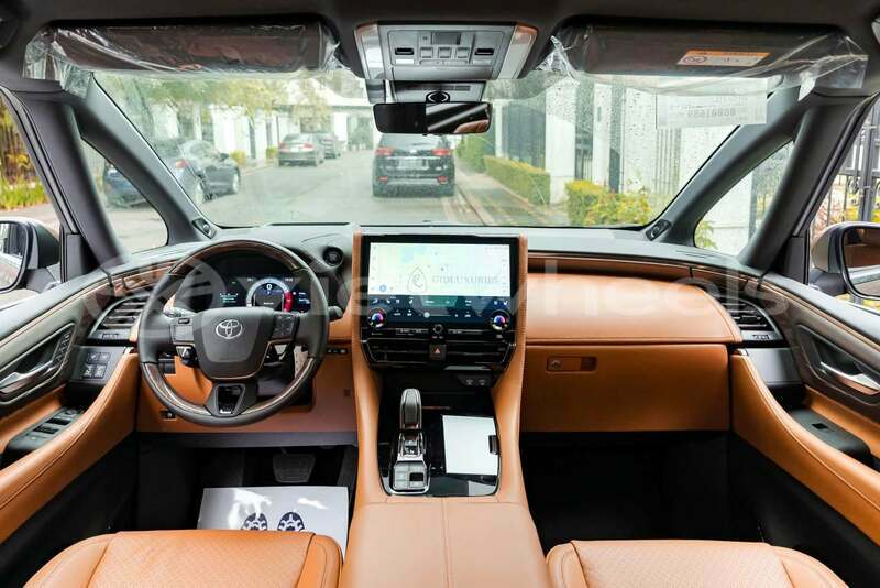 Big with watermark toyota alphard none cao bang 47674