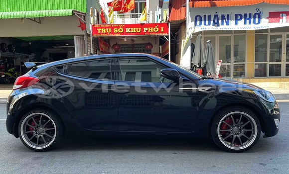 Mua Đã sử dụng Hyundai VELOSTER Xe ô tô Mua Đã sử dụng Hyundai VELOSTER Xe ô tô