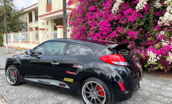Mua Đã sử dụng Hyundai VELOSTER Xe ô tô Mua Đã sử dụng Hyundai VELOSTER Xe ô tô