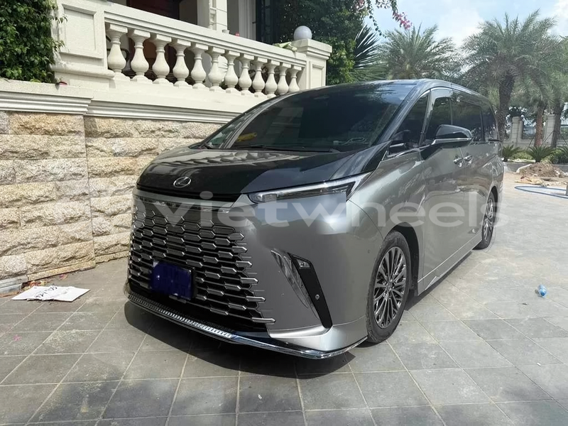 Big with watermark lexus lm hanoi tp ho chi minh 47677