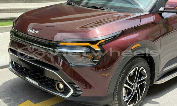 Buy Used Kia Carens Car Buy Used Kia Carens Car