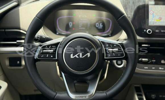 Buy Used Kia Carens Car Buy Used Kia Carens Car