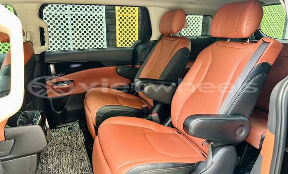 Buy Used Kia Carnival Car Buy Used Kia Carnival Car