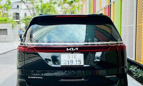 Buy Used Kia Carnival Car Buy Used Kia Carnival Car