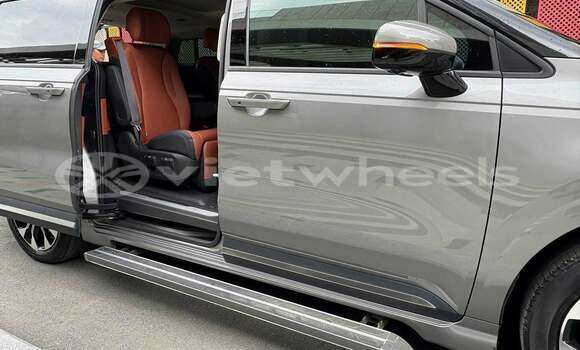 Buy Used Kia Carnival Car Buy Used Kia Carnival Car