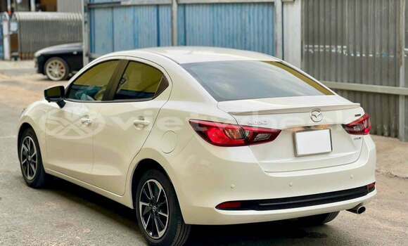 Buy Used Mazda 2 Car Buy Used Mazda 2 Car