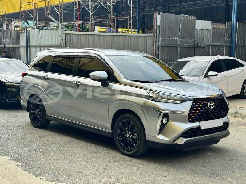 Big with watermark toyota veloz hanoi can tho 47705