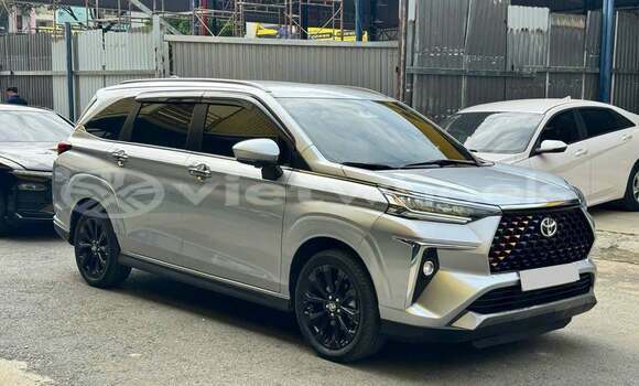 Buy Used Toyota VELOZ Car Buy Used Toyota VELOZ Car