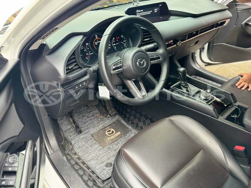 Big with watermark mazda 3 none cao bang 47707