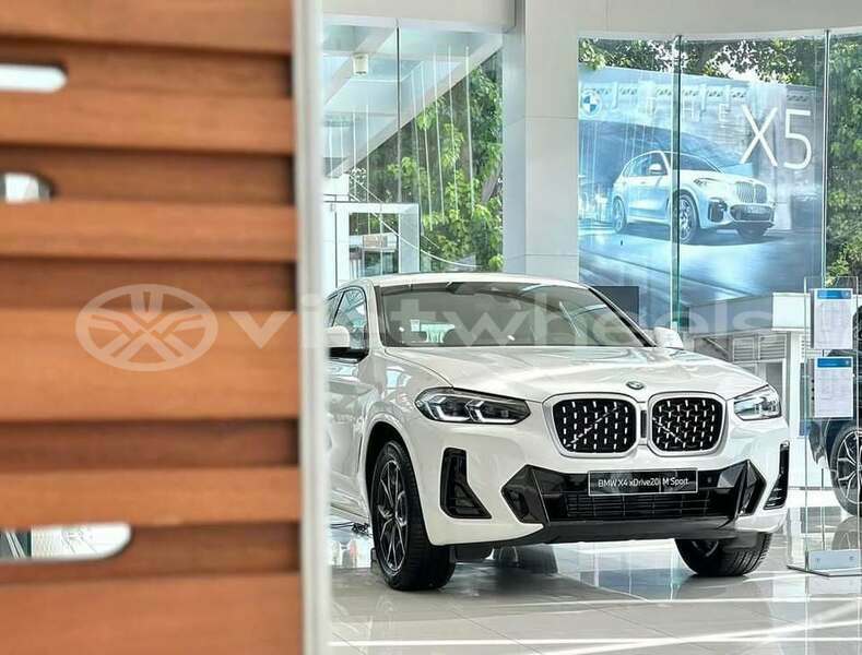 Big with watermark bmw bmw x4 hanoi can tho 47732