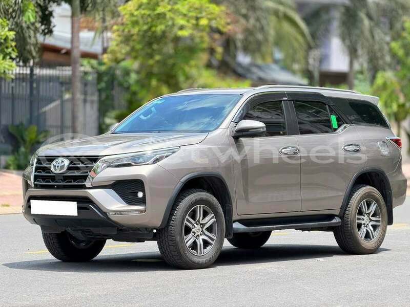 Big with watermark toyota fortuner none cao bang 47747