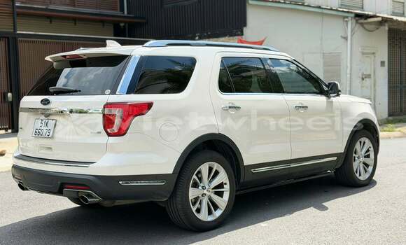 Buy Used Ford Explorer Car Buy Used Ford Explorer Car