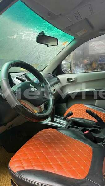 Big with watermark mitsubishi triton hanoi hue 47755