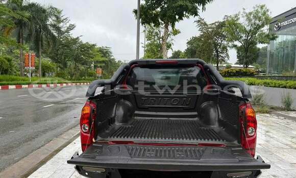Mua Đã sử dụng Mitsubishi Triton Xe ô tô Mua Đã sử dụng Mitsubishi Triton Xe ô tô
