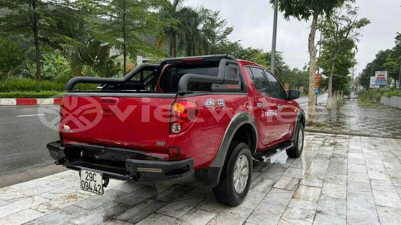 Big with watermark mitsubishi triton hanoi hue 47755
