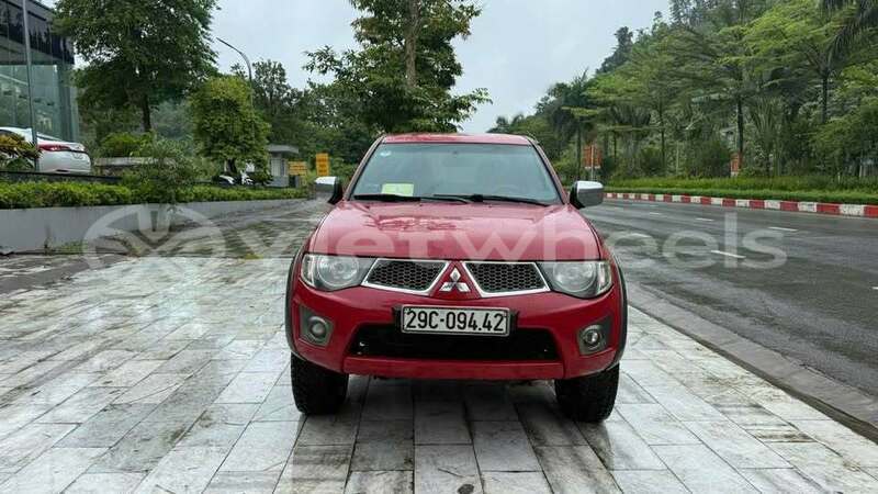 Big with watermark mitsubishi triton hanoi hue 47755