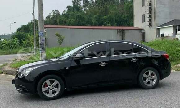 Mua Đã sử dụng Chevrolet Cruze Xe ô tô Mua Đã sử dụng Chevrolet Cruze Xe ô tô