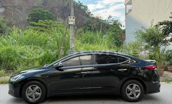 Mua Đã sử dụng Hyundai ELANTRA Xe ô tô Mua Đã sử dụng Hyundai ELANTRA Xe ô tô