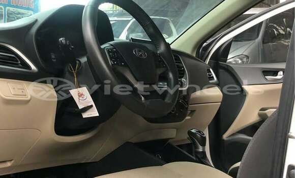 Mua Đã sử dụng Hyundai Accent Xe ô tô Mua Đã sử dụng Hyundai Accent Xe ô tô