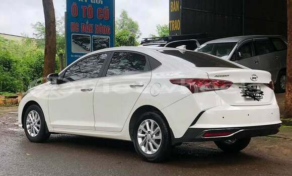 Mua Đã sử dụng Hyundai Accent Xe ô tô Mua Đã sử dụng Hyundai Accent Xe ô tô