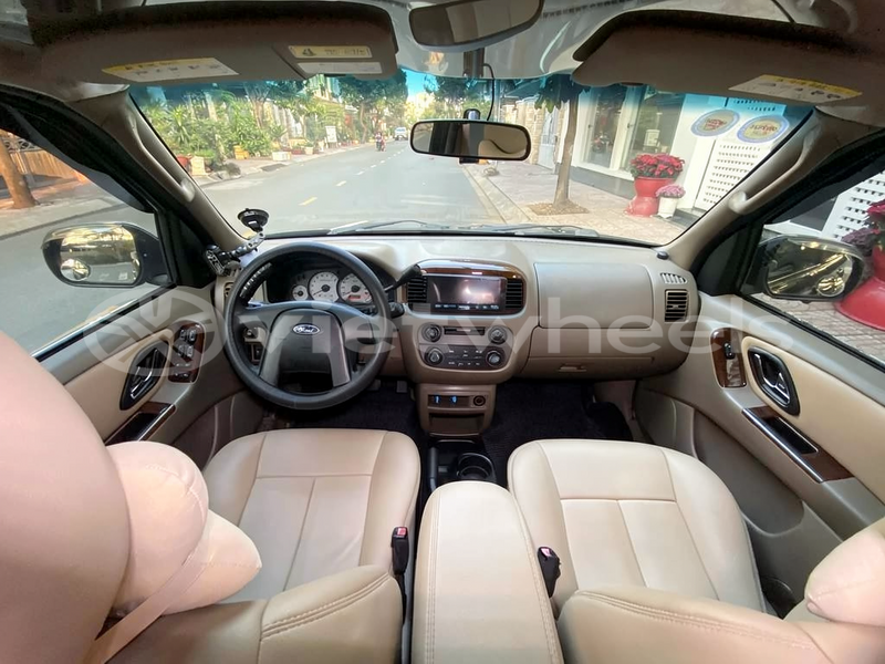 Big with watermark ford escape hanoi tp ho chi minh 47775