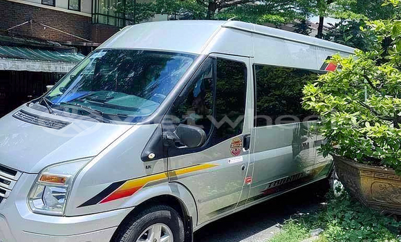Mua Đã sử dụng Ford Transit Xe ô tô Mua Đã sử dụng Ford Transit Xe ô tô