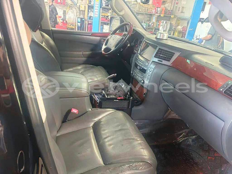 Big with watermark lexus lx570 hanoi tp ho chi minh 47785