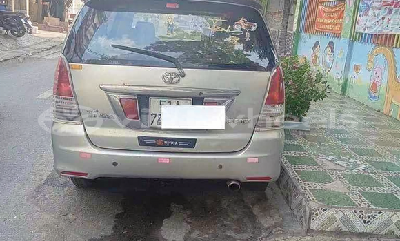 Mua Đã sử dụng Toyota Innova Xe ô tô Mua Đã sử dụng Toyota Innova Xe ô tô